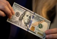 Lãi suất thực giảm có thể kéo đồng USD giảm sâu hơn