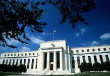 Fed thận trọng, chưa vội cắt giảm lãi suất trước giữa năm