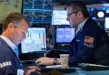 Chứng khoán Mỹ tăng một mạch 4 phiên, giá dầu hồi phục